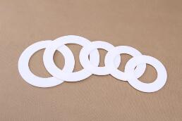 (PTFE)���ķ���ϩ�|Ƭ���Ї��İl(f��)չ